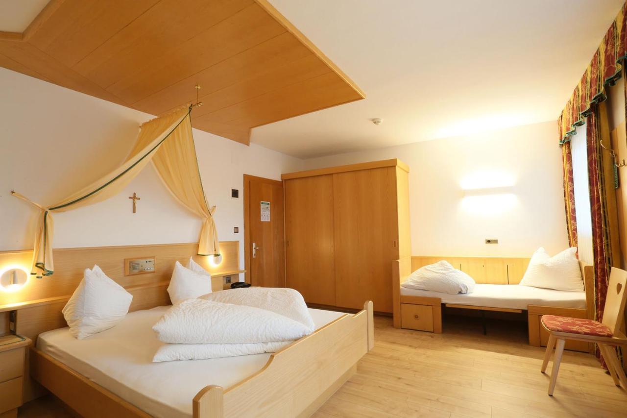 Alpenhotel Ratsberg 1650M Dobbiaco Luaran gambar