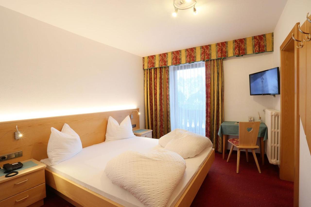 Alpenhotel Ratsberg 1650M Dobbiaco Luaran gambar