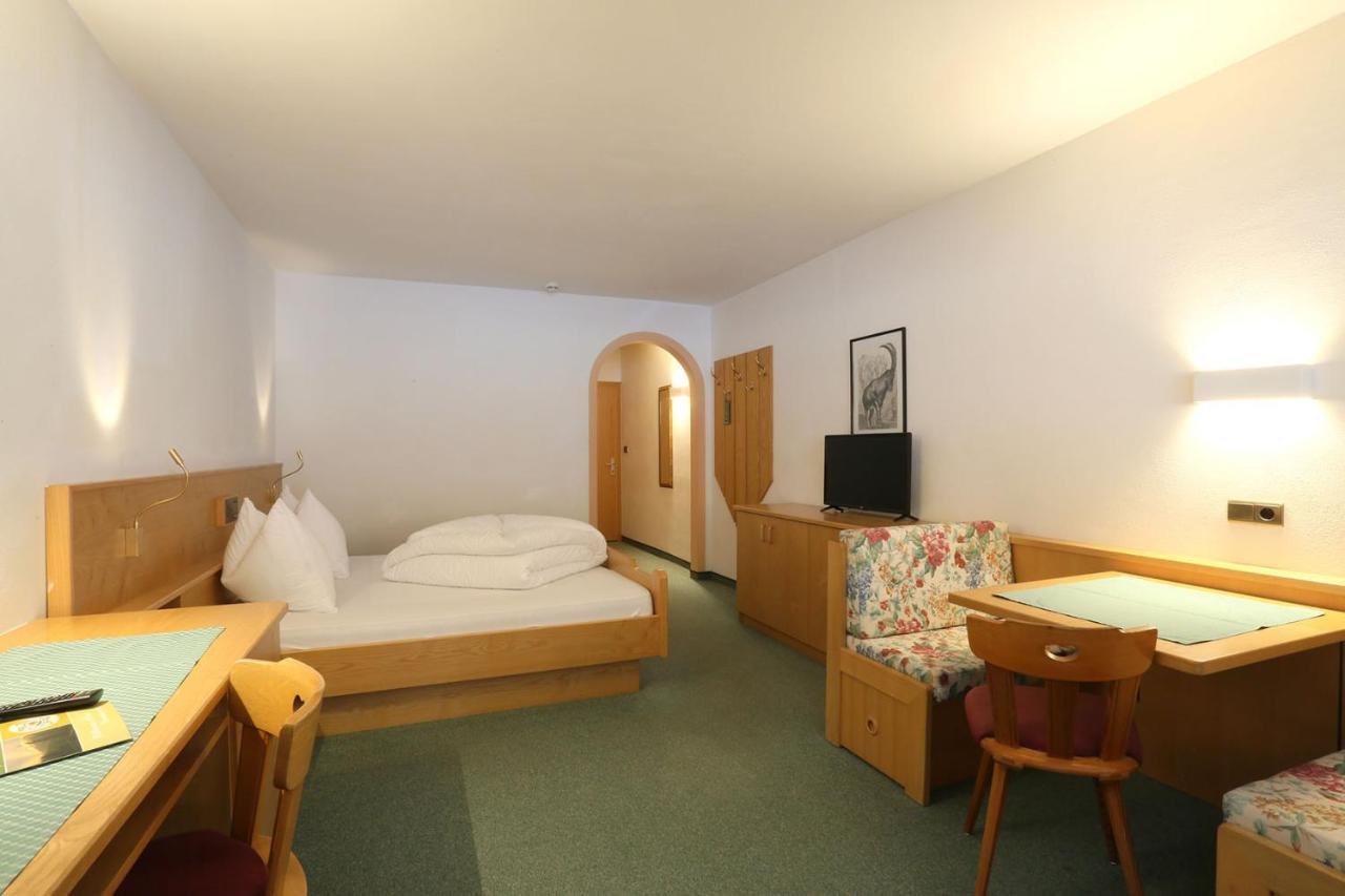 Alpenhotel Ratsberg 1650M Dobbiaco Luaran gambar