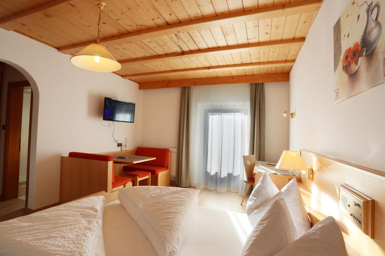 Alpenhotel Ratsberg 1650M Dobbiaco Luaran gambar