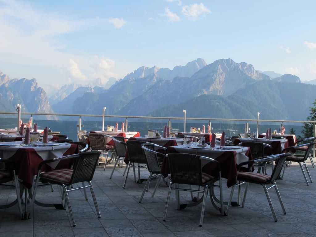 Alpenhotel Ratsberg 1650M Dobbiaco Luaran gambar